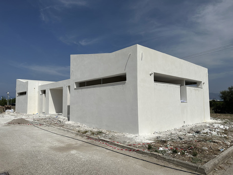 Κτιριο Αποδυτηρίων στο Κολυμβητήριο Αιγίου